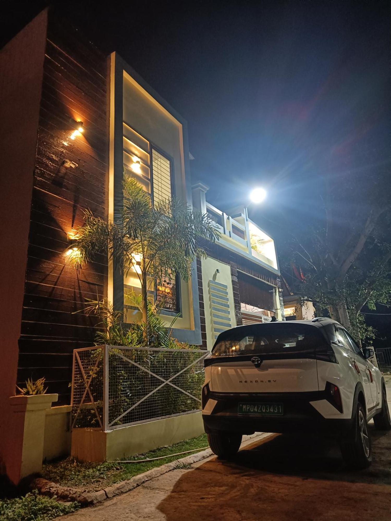 Adbhut Nivas Villa Bhopal Luaran gambar
